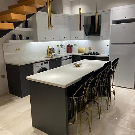 Casa Perla 4*