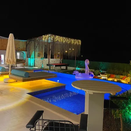 Casa Perla 4*